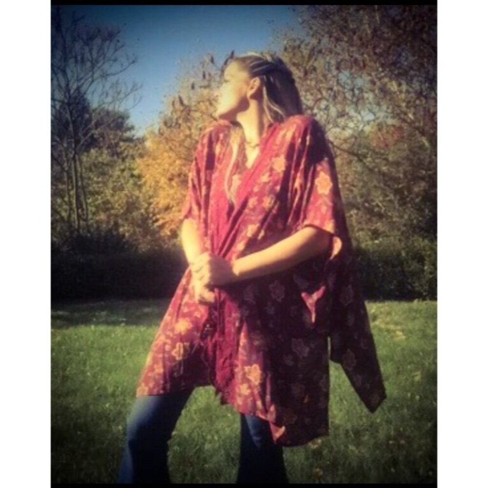 NWOT Nordstrom Floral Crochet Trim Kimono Throw Duster - Picture 4 of 13